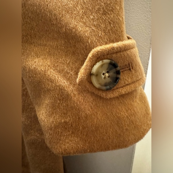 Women’s Abercrombie and Fitch Wool Blend Trench Coat - Picture 7 of 13